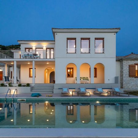 Sunshine Pool Villa سكوبيلوس تاون المظهر الخارجي الصورة