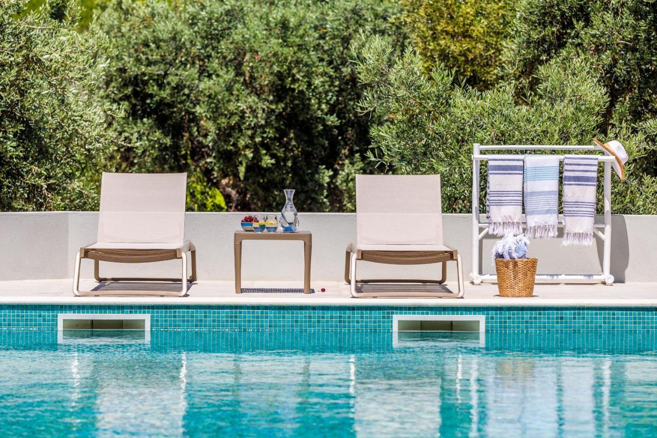 Sunshine Pool Villa سكوبيلوس تاون المظهر الخارجي الصورة